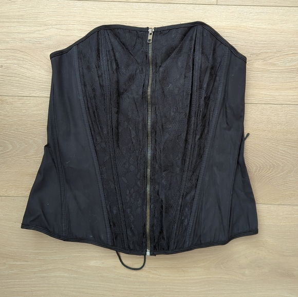 Torrid Lace Corset Bustier - Picture 3 of 5